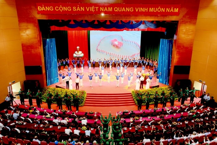 Văn nghệ chào mừng Lễ kỷ niệm 110 năm Ngày sinh Giáo sư, Viện sĩ, Thiếu tướng, Anh hùng Lao động Trần Đại Nghĩa.